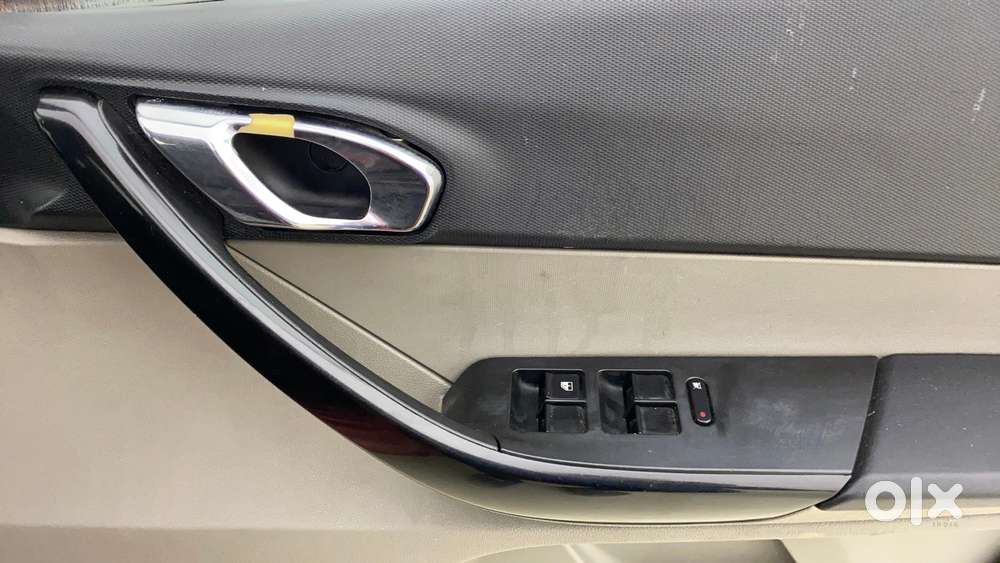 Tata Tiago 1.2 Revotron Xz, 2017, Petrol