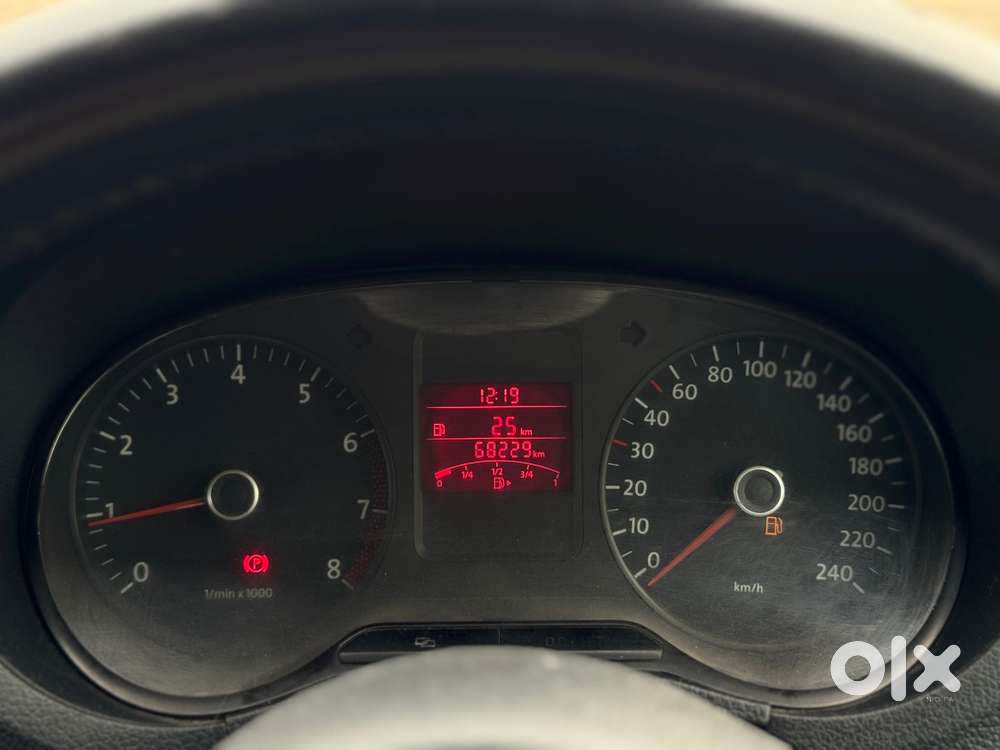 Volkswagen Polo 1.0 Comfortline Plus, 2013, Petrol