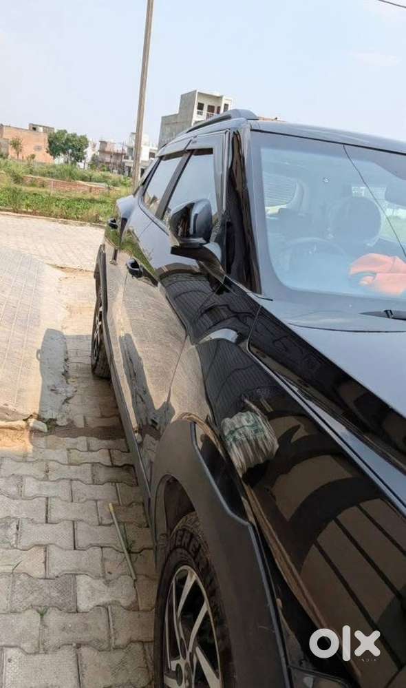 Mahindra Xuv 3xo Petrol 2024 Auto