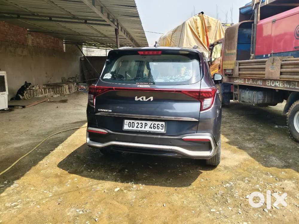 Kia Carens 2023 Diesel 166011 Km Driven