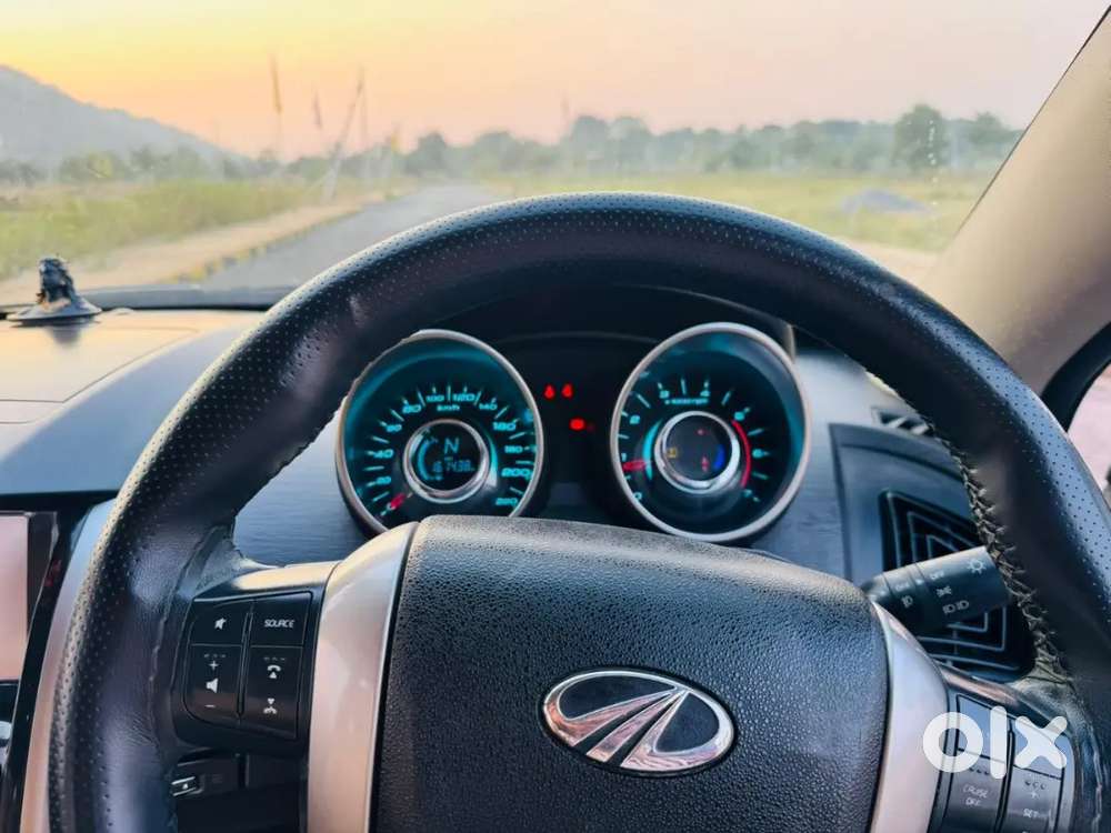 Mahindra Xuv500 2018 Diesel 170000 Km Driven