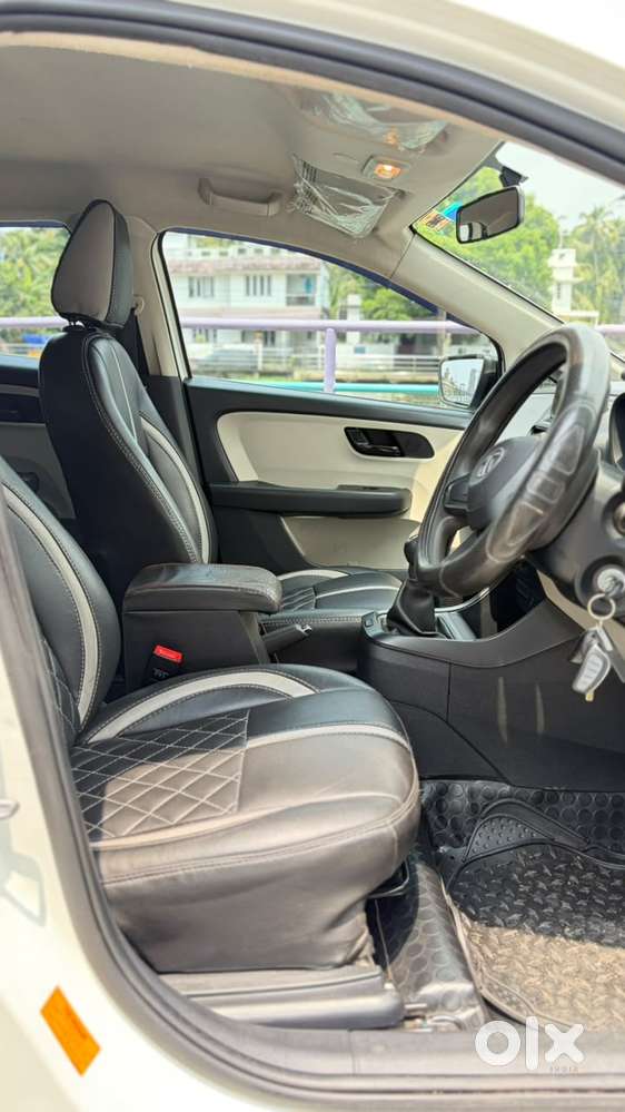 Tata Altroz 1.2 Xm, 2021, Petrol