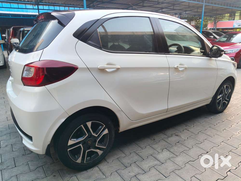 Tata Tiago Xz Plus Dualtone Diesel, 2021, Petrol