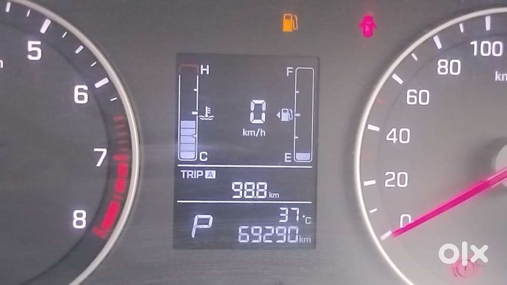 Hyundai Elite I20 1.2magna Executive At, 2018, Petrol