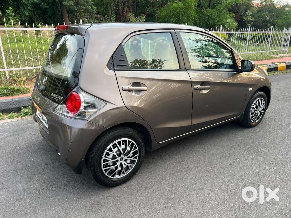 Honda Brio Petrol 2013 2nd Owner