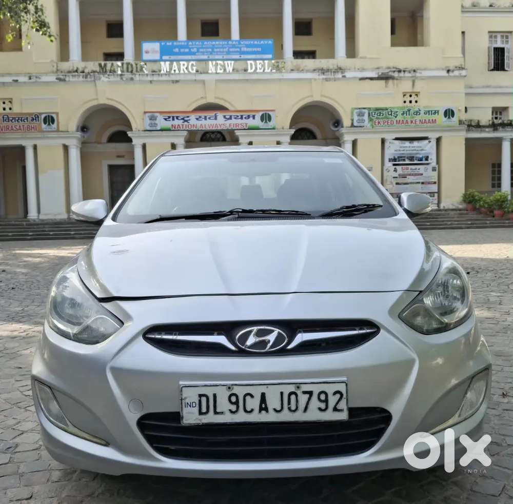 Hyundai Verna 2013 Petrol Manual Car