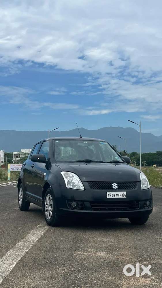 Maruthi Suzuki Swift Vxi Petrol 2008