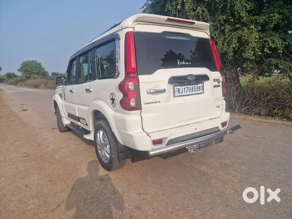 Mahindra Scorpio 2018 Diesel Manual 60000 Km Driven