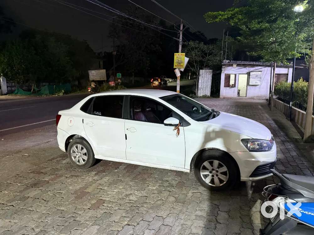 Volkswagen Ameo 2017 Petrol Well Maintained