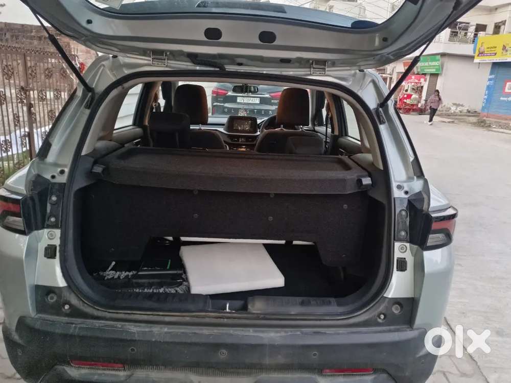 Maruti Suzuki Brezza 2025 Cng & Hybrids 7500 Km Driven