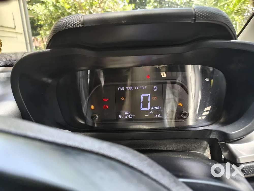 Tata Altroz Xz Icng 2023