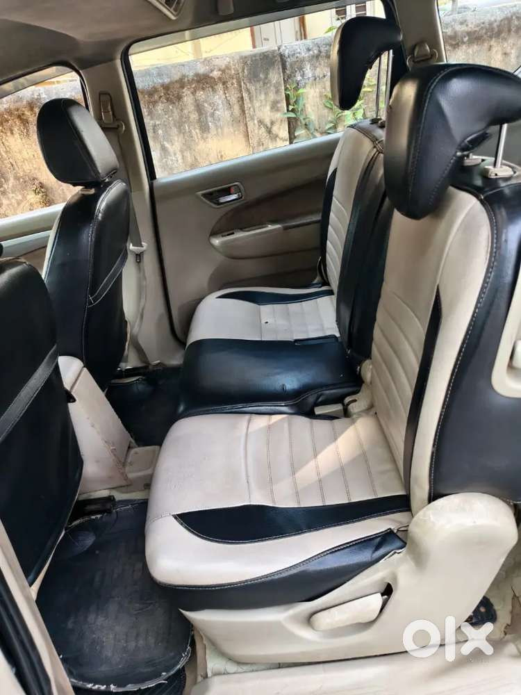 Maruti Suzuki Ertiga 2013 Diesel 132000 Km Driven