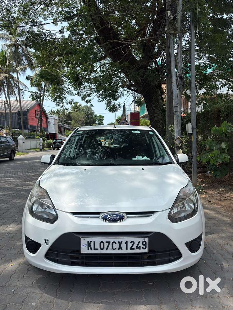 Ford Figo 1.2 Petrol 2012