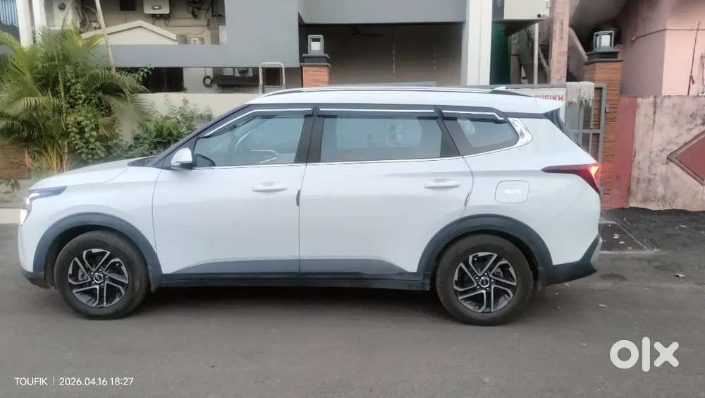 Kia Carens 2022 Diesel 170000 Km Driven