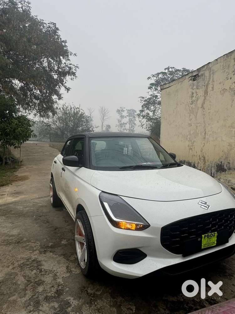 Maruti Suzuki Swift 2024 Petrol 6000 Km Driven