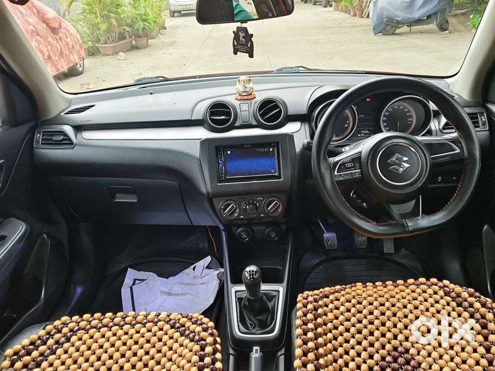 Maruti Suzuki Swift Vxi + Manual, 2021, Petrol