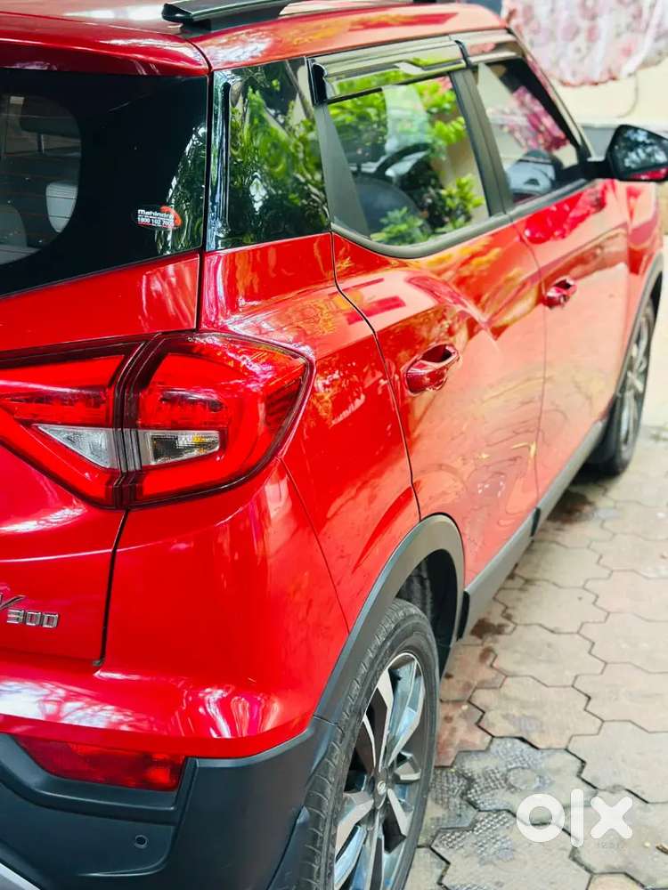 Mahindra Xuv300 2021 Diesel Well Maintained