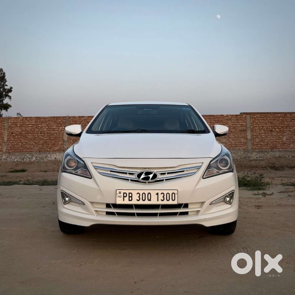 Hyundai Verna Petrol Manual 2015 Car