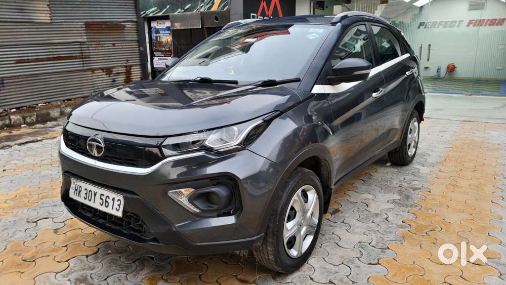 Tata Nexon 1.2 Revotron Xm (s), 2022, Cng & Hybrids