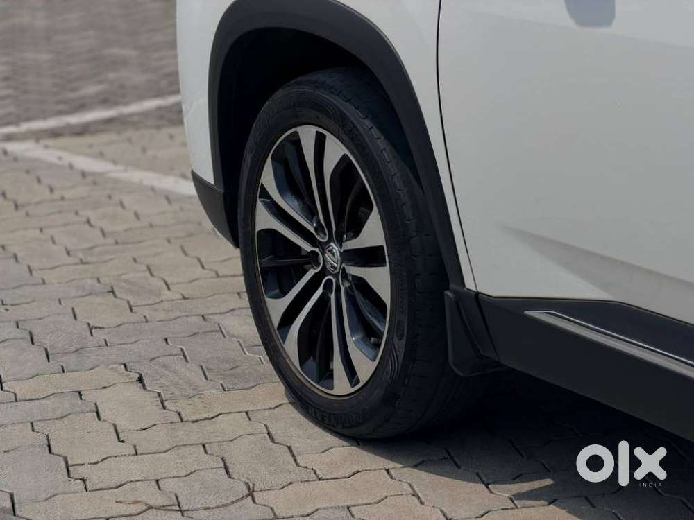 Mg Hector Plus 1.5 Sharp Turbo Cvt 6 Str, 2022, Petrol