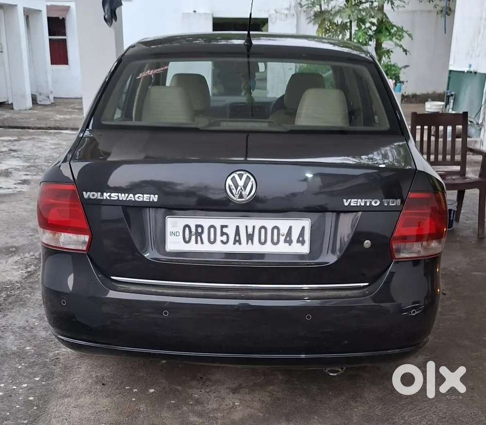Volkswagen Vento 2012 Petrol 199000 Km Driven