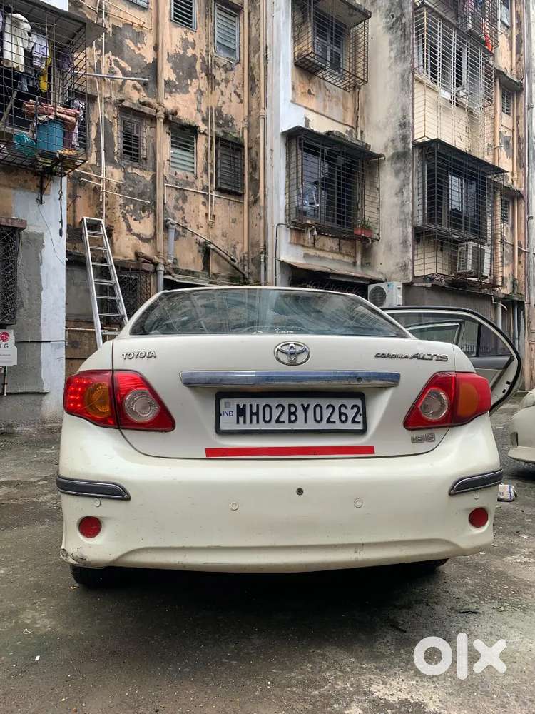 Toyota Corolla Altis 2010 Model