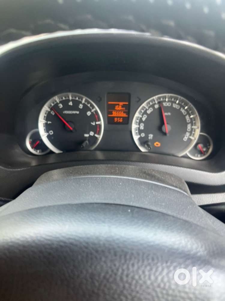 Maruti Suzuki Swift Petrol 2014