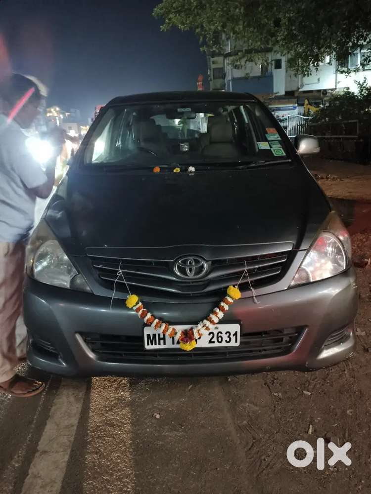 Toyota Innova 2009 Diesel Well Maintained