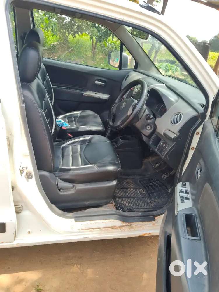 2011 Wagon R 1.1 Tip Top Gadi Che Ac Chalu .second Gear Sleep Thay Che