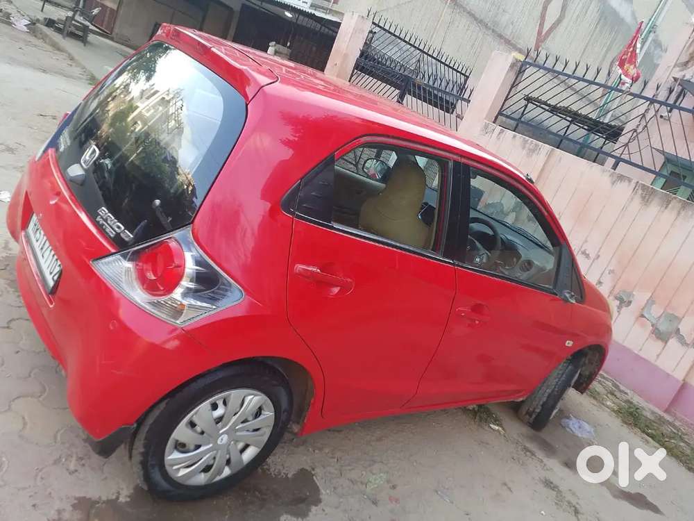 Honda Brio Mt Petrol 2014