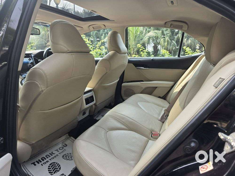 Toyota Camry Hybrid, 2019, Petrol