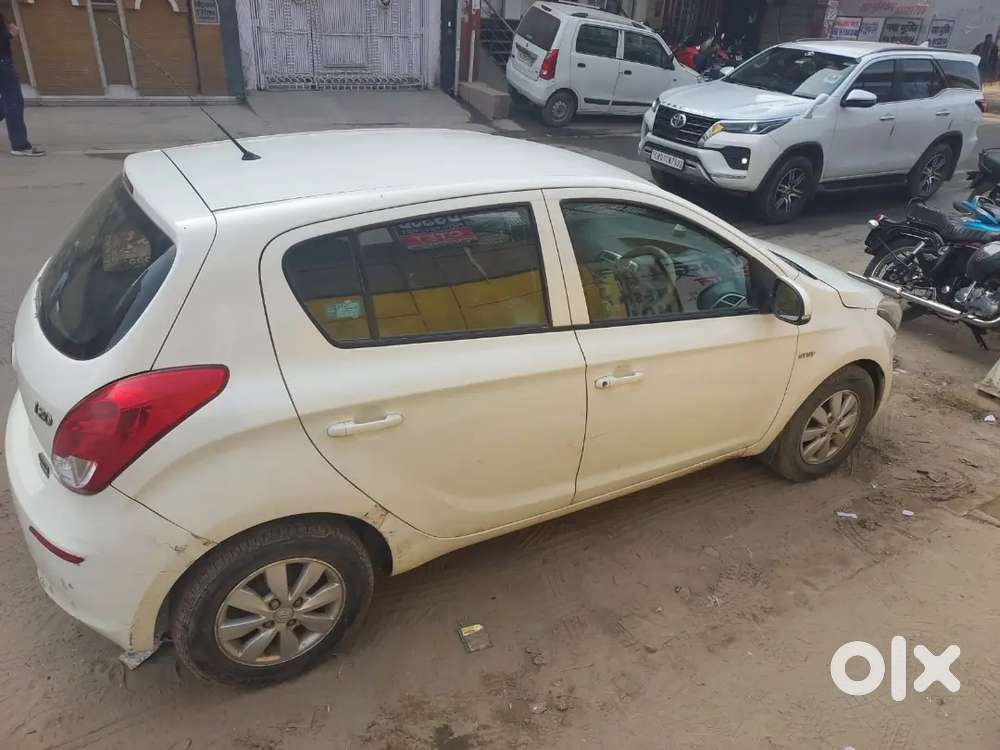 80% Tyre And New Ac