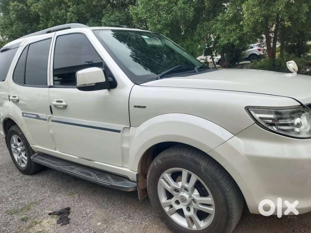 Tata Safari Storme [ ] 2.2 Ex 4x2, 2017, Diesel