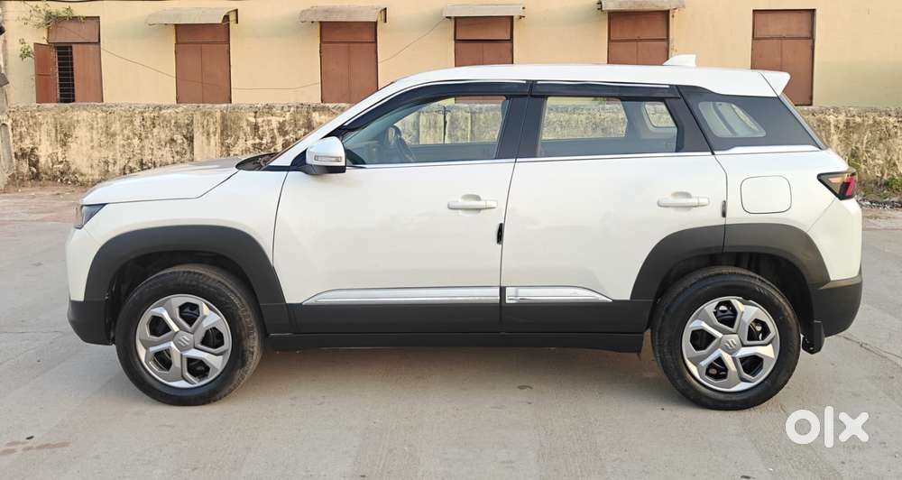 Maruti Suzuki Brezza 1.5 Lxi Cng, 2023, Cng & Hybrids