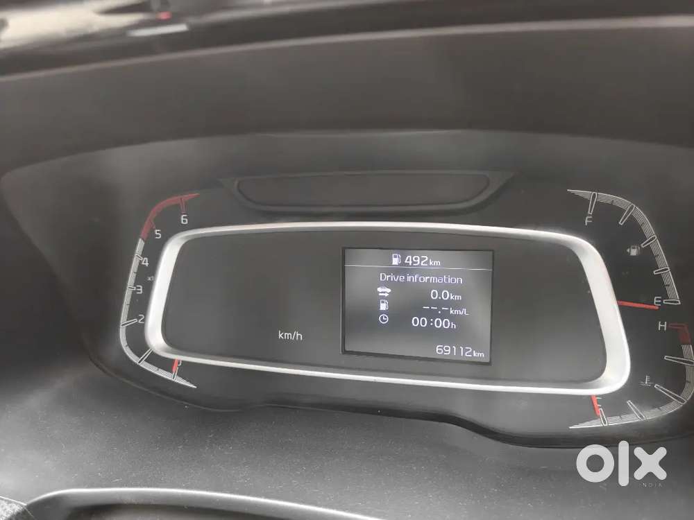 Kia Sonet 1.0 Turbo 2024