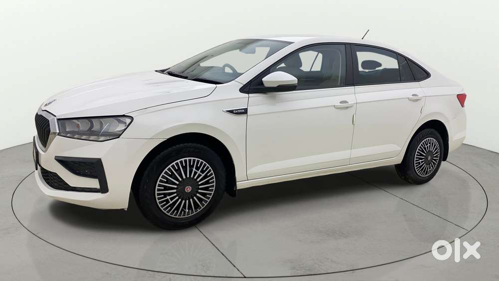 Skoda Slavia Ambition 1.5l Tsi Mt, 2022, Petrol