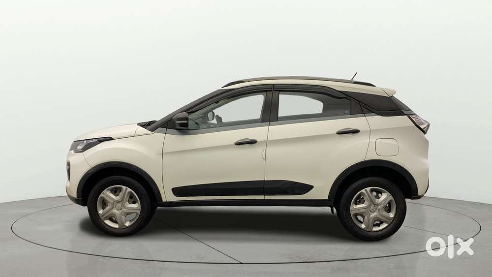 Tata Nexon 1.2 Revotron Xma, 2020, Petrol