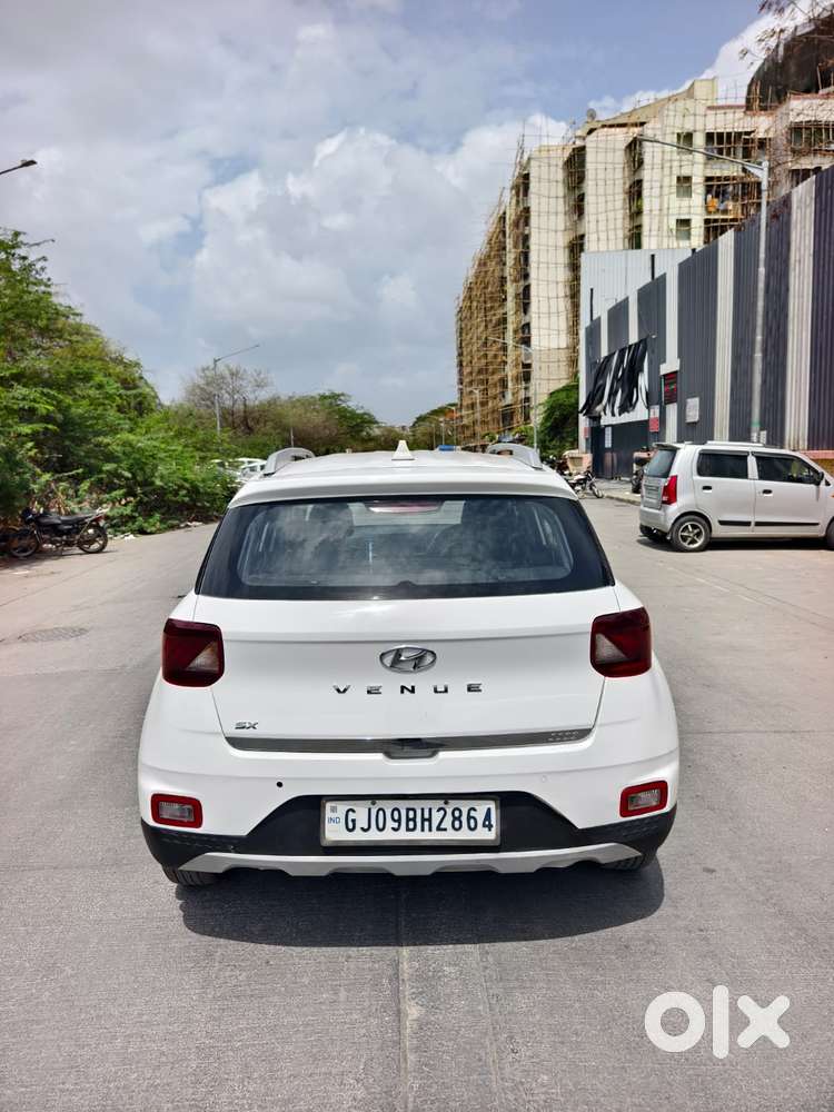 Hyundai Venue S, 2020, Cng & Hybrids