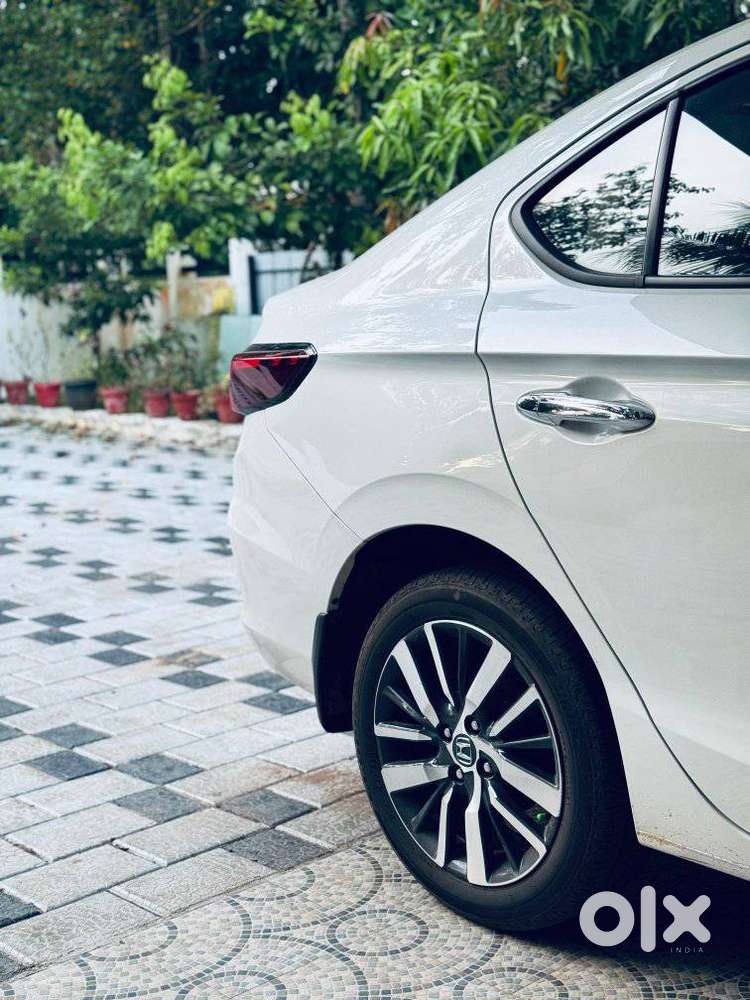 Honda City Zx Petrol Mt, 2022, Petrol