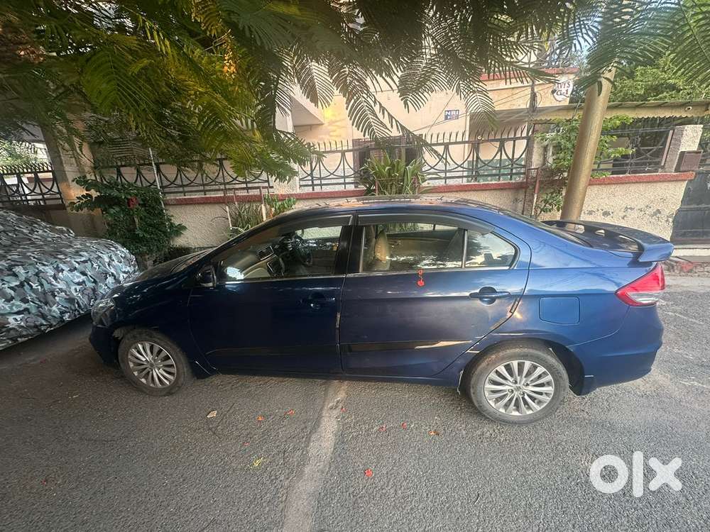 Maruti Suzuki Ciaz Petrol Automatic 2019 Nexa Blue.
