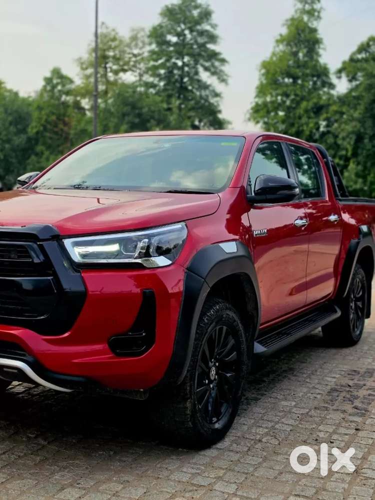 Toyota Hilux 2.8 High 4x4 Mt, 2023, Diesel