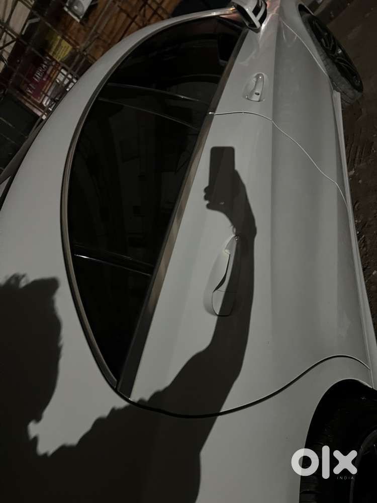 Cla 200 D 2 Key Available