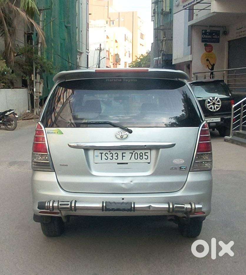 Toyota Innova 2.5 G (diesel) 7 Seater, 2011, Diesel