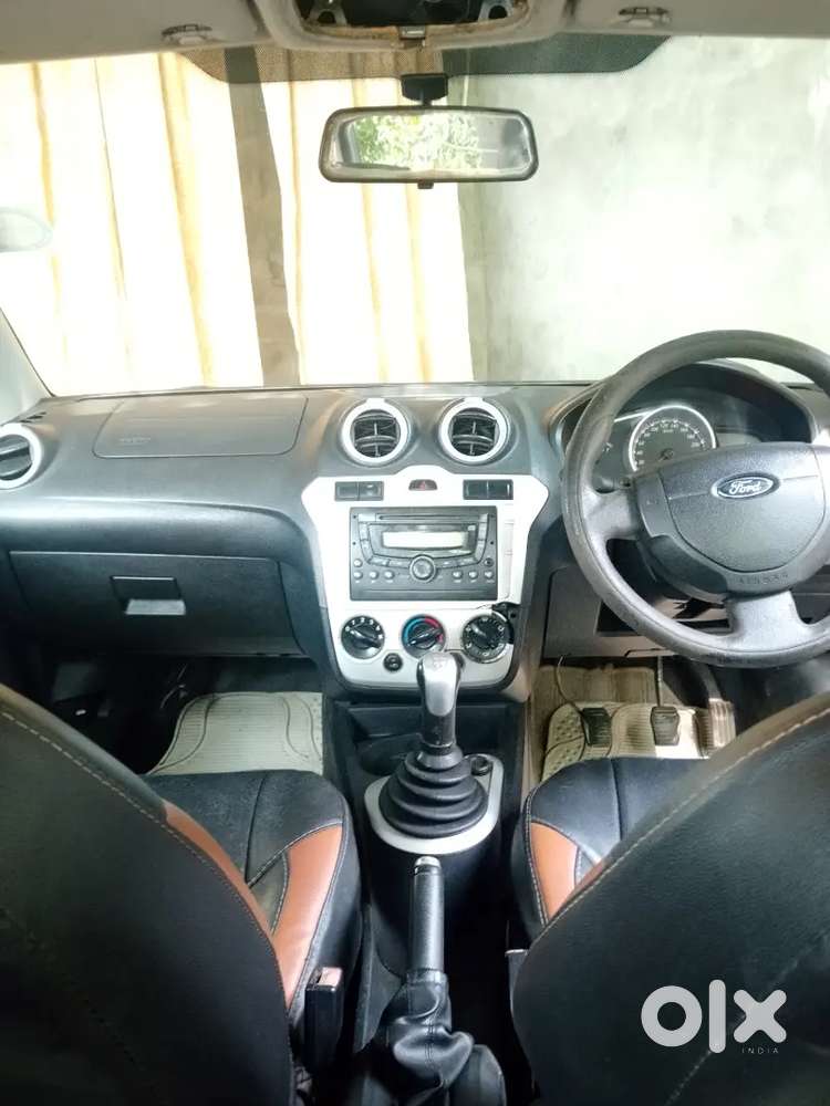 Ford Figo Diesel Titanium 2010
