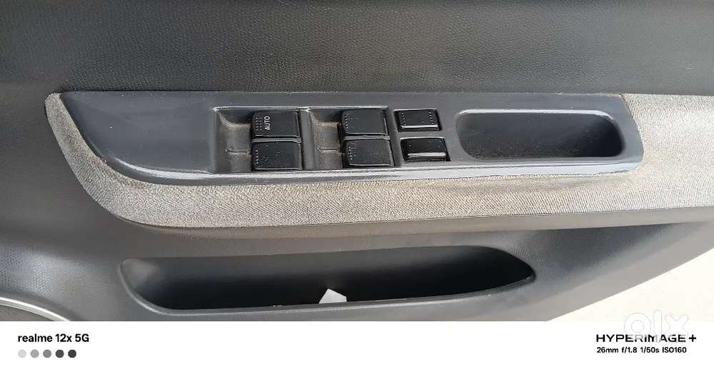 Fc. Insurance Running. Good Condition Perlwhite. No Accident. No Dent.