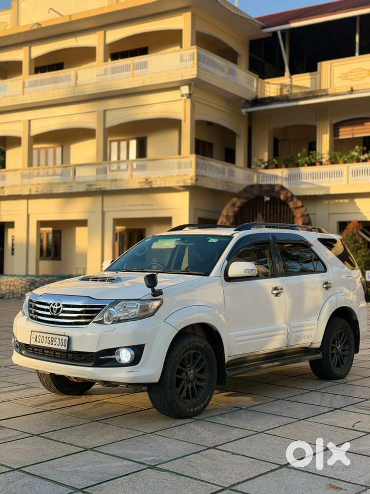 Toyota Fortuner 4x4 Automatic 2015