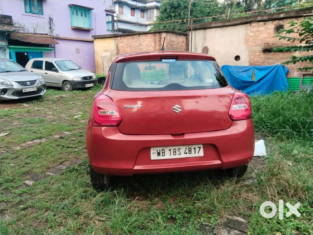 Maruti Suzuki Swift Vxi 1.2 Abs Bs-iv, 2018, Petrol