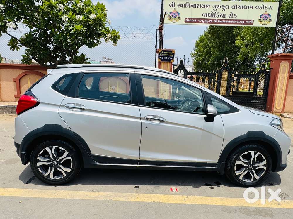 Honda Wr-v Petrol 2018 ( 9000 Driven Only)