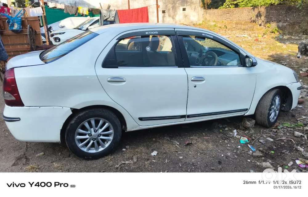 Toyota Etios Cross 2014 Edition