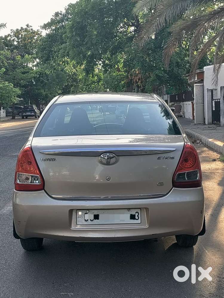 Toyota Etios 2010-2012 G, 2011, Petrol